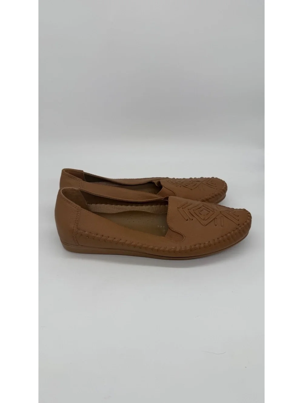 Valley Lane Tan Leather Moccasin Loafers Women’s 10.5W Wide Comfort Shoes